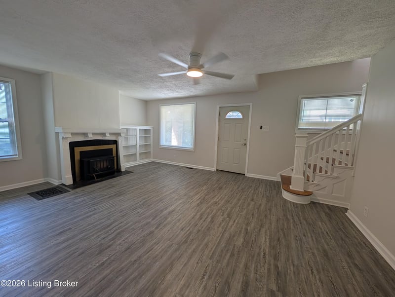 651 Louis Coleman Junior Dr, Louisville, KY 40211
