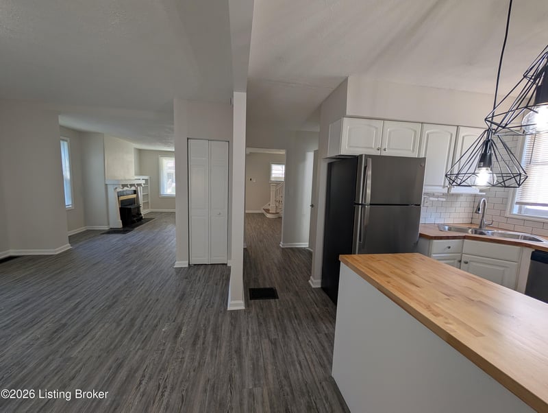 651 Louis Coleman Junior Dr, Louisville, KY 40211