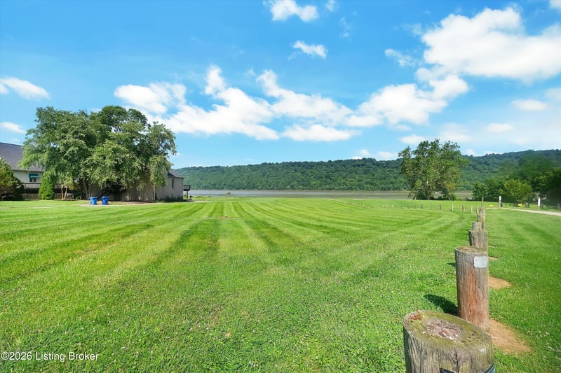 6515 Jacob Dr, Westport, KY 40077