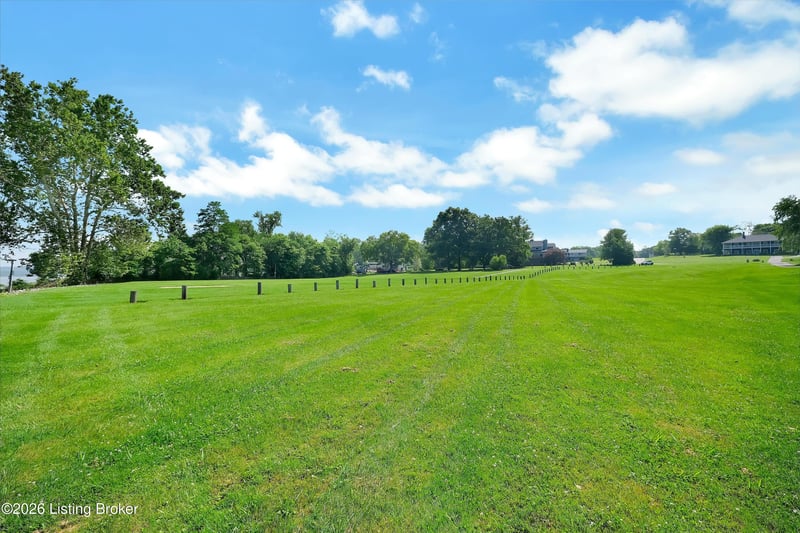6515 Jacob Dr, Westport, KY 40077