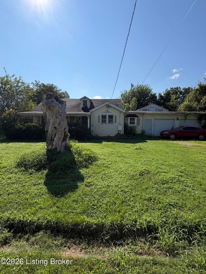 6517 Kenmore Ave, Louisville, KY 40216