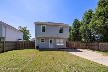 6519 Hunters Creek Blvd, Louisville, KY 40258