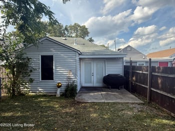 652 Lynn St, Louisville, KY 40217