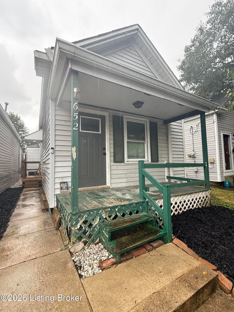 652 Lynn St, Louisville, KY 40217