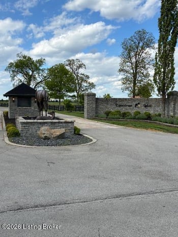 6544 Clark Station Rd, Finchville, KY 40022