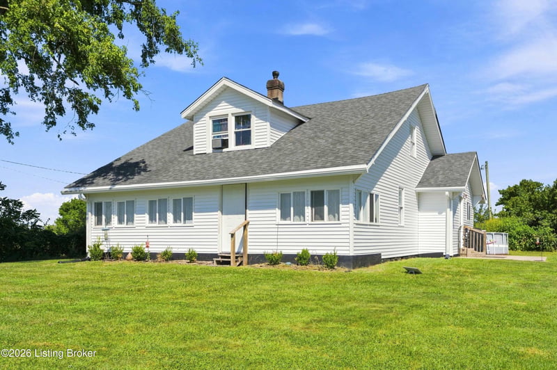 6570 Point Pleasant Rd, Pleasureville, KY 40057