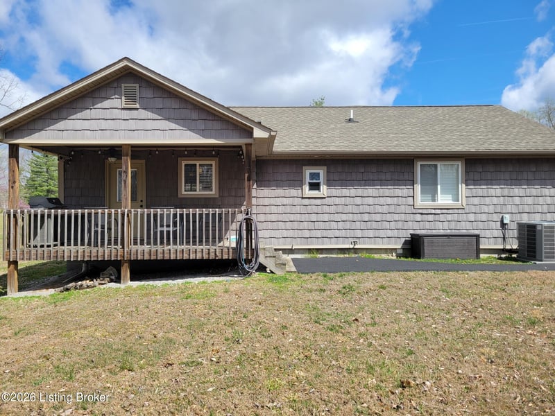 66 Deer Run Ln, Jamestown, KY 42629