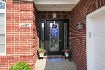 6607 Villa Spring Dr, Louisville, KY 40291