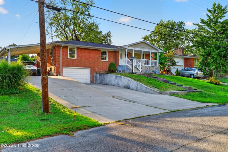6608 Morocco Dr, Louisville, KY 40214
