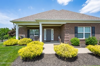 6609 Williamsburg Ct, Crestwood, KY 40014
