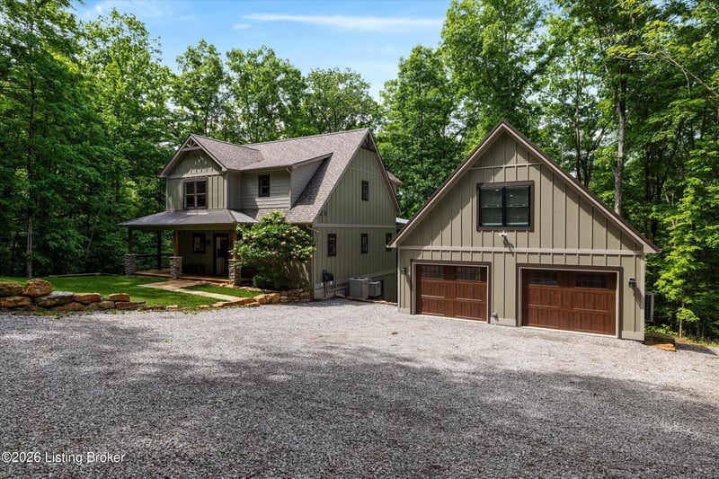 661 Averi Gray Ridge Dr, Mammoth Cave, KY 42259