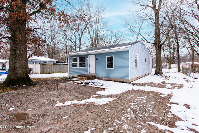 6610 Elmwood St, Louisville, KY 40216