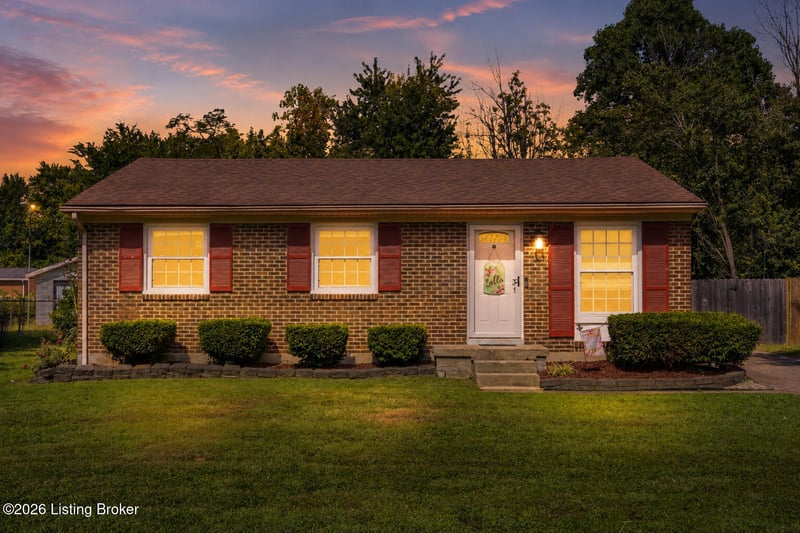 6612 Stana Dr, Louisville, KY 40258