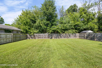 6612 Stana Dr, Louisville, KY 40258