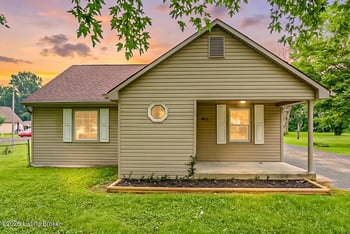 6613 Fincastle Trl, Louisville, KY 40272