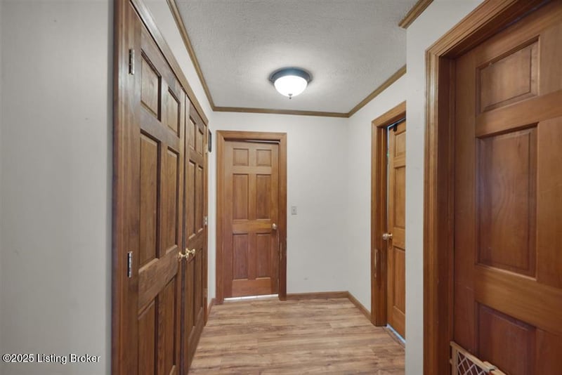 663 Bishop Rd, Glasgow, KY 42141