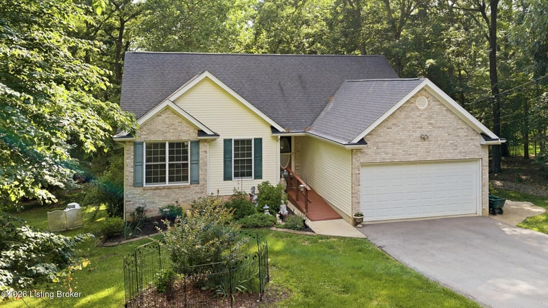 67 Cardinal Point Rd, Brandenburg, KY 40108