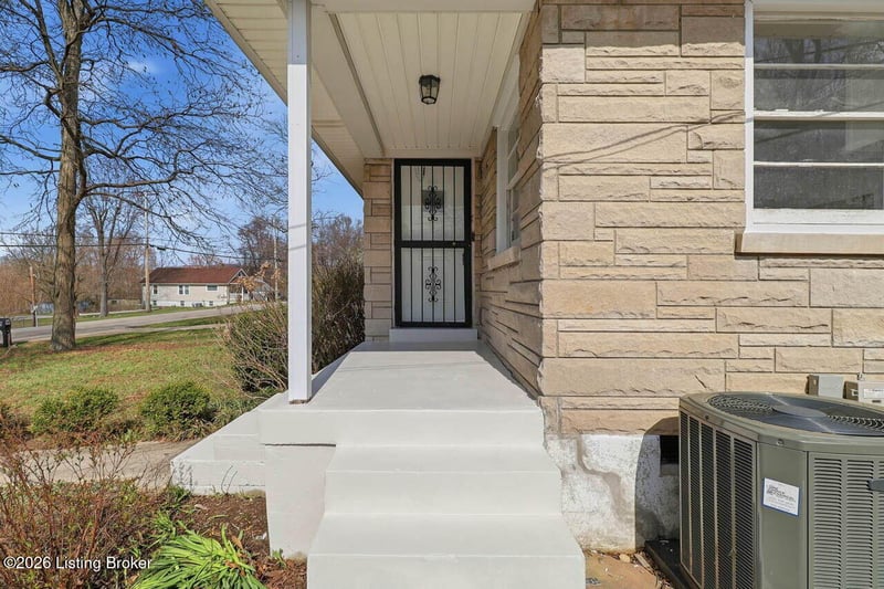 6705 Old New Cut Rd, Louisville, KY 40118