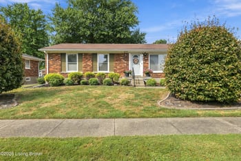 6706 Cape Ct, Louisville, KY 40219