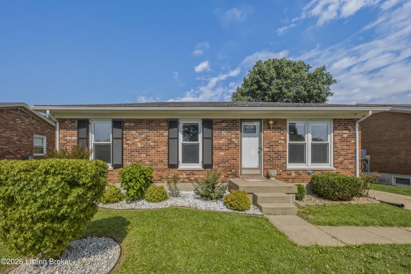 6708 Tamarind Ct, Louisville, KY 40219