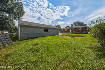 6708 Tamarind Ct, Louisville, KY 40219