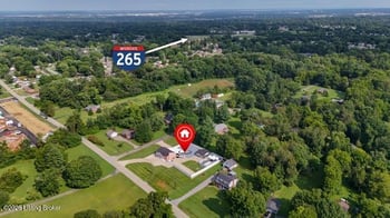6709 Cooper Chapel Rd, Louisville, KY 40229
