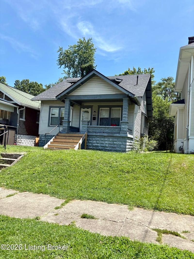 671 Cecil Ave, Louisville, KY 40211