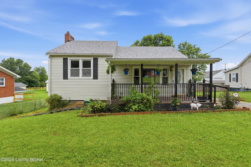 671 Main St, Pleasureville, KY 40057