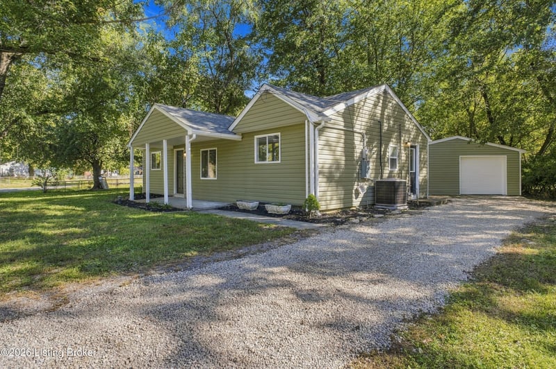 6710 John Adams Way, Louisville, KY 40272