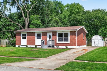 6710 Stana Dr, Louisville, KY 40258