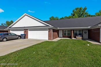 6712 Woods Mill Dr, Louisville, KY 40272