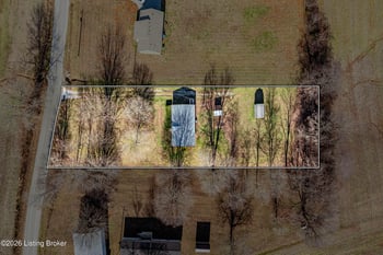 672 Whickerville Rd, Hardyville, KY 42746