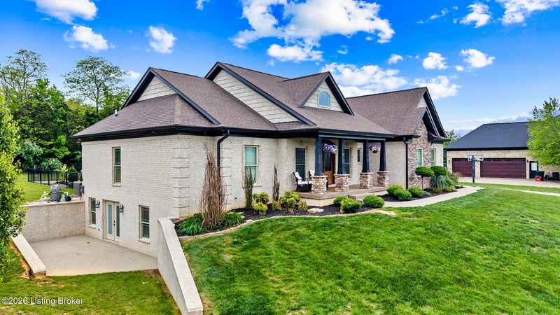 673 Martha's Ct, Mt Washington, KY 40047