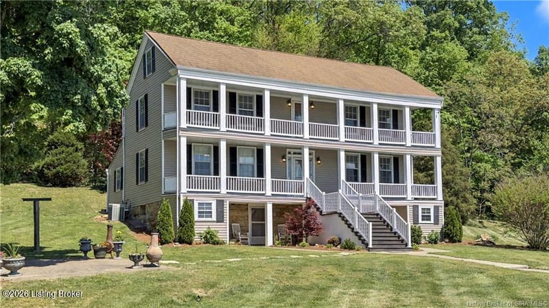 6742 Seven Mile Ln, Elizabeth, IN 47117
