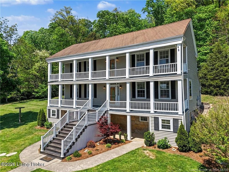 6742 Seven Mile Ln, Elizabeth, IN 47117