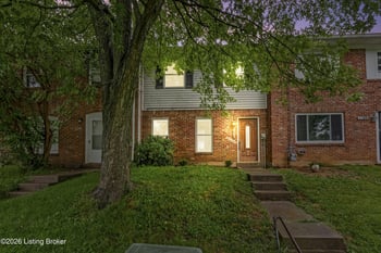 6743 Vandre Ave, Louisville, KY 40228