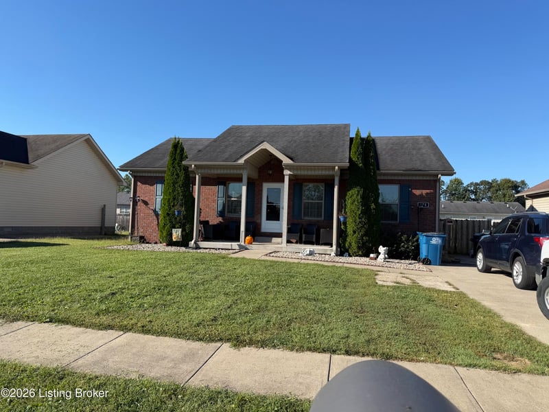 675 Tecumseh Dr, Shepherdsville, KY 40165