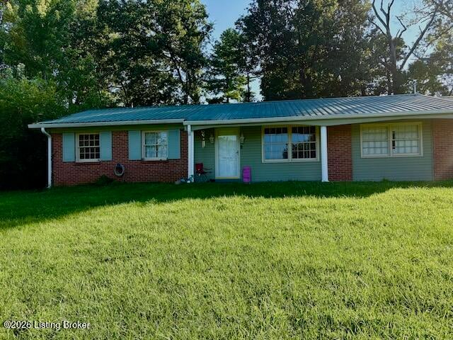 679 Cherrywood Dr, Radcliff, KY 40160