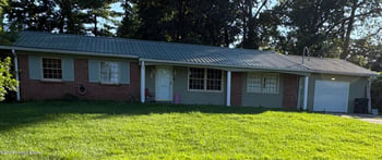 679 Cherrywood Dr, Radcliff, KY 40160