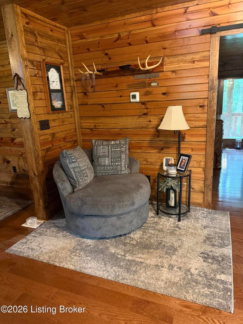 680 Hough Rd, Mt Washington, KY 40047