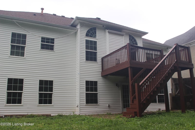 6800 Brook Terrace Dr, Louisville, KY 40228