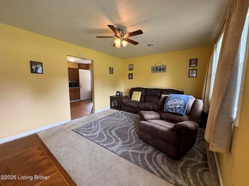 6801 Rutledge Rd, Louisville, KY 40258