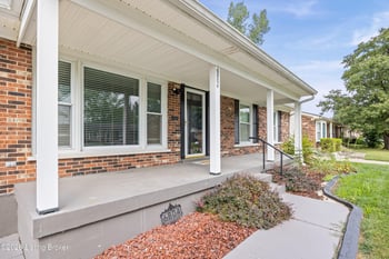 6804 Orange Blossom Rd, Louisville, KY 40219