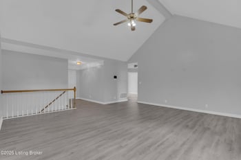 6807 Brighton Springs Ln, Louisville, KY 40291