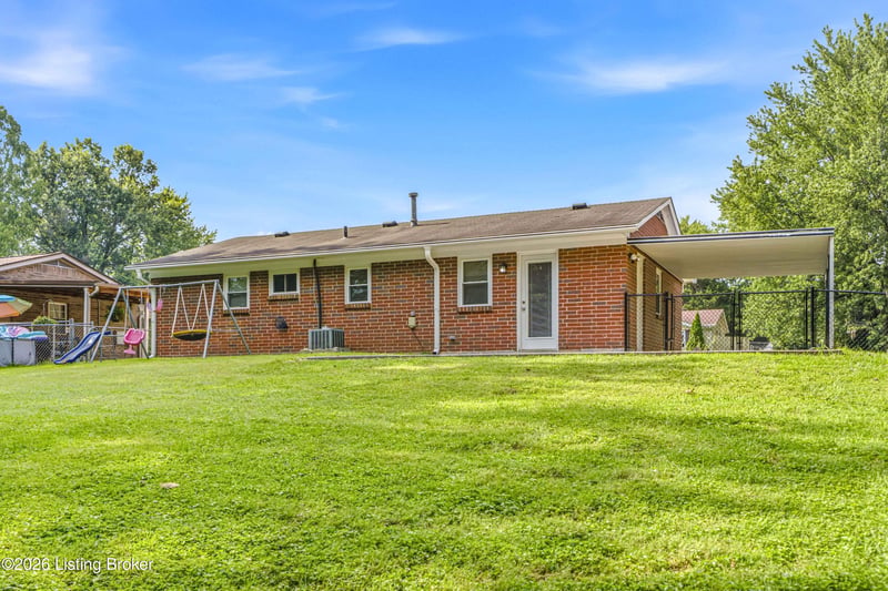 6812 Nalery Way, Louisville, KY 40228