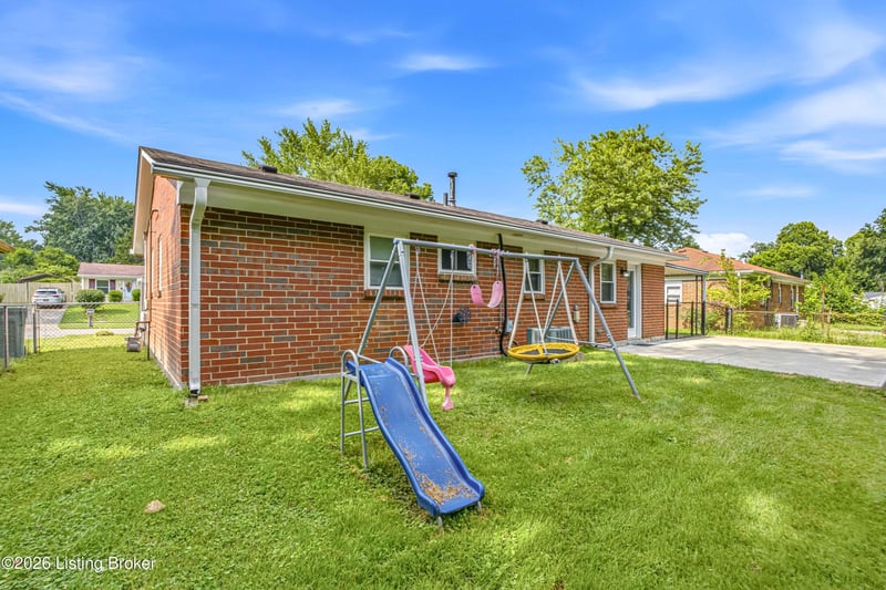 6812 Nalery Way, Louisville, KY 40228