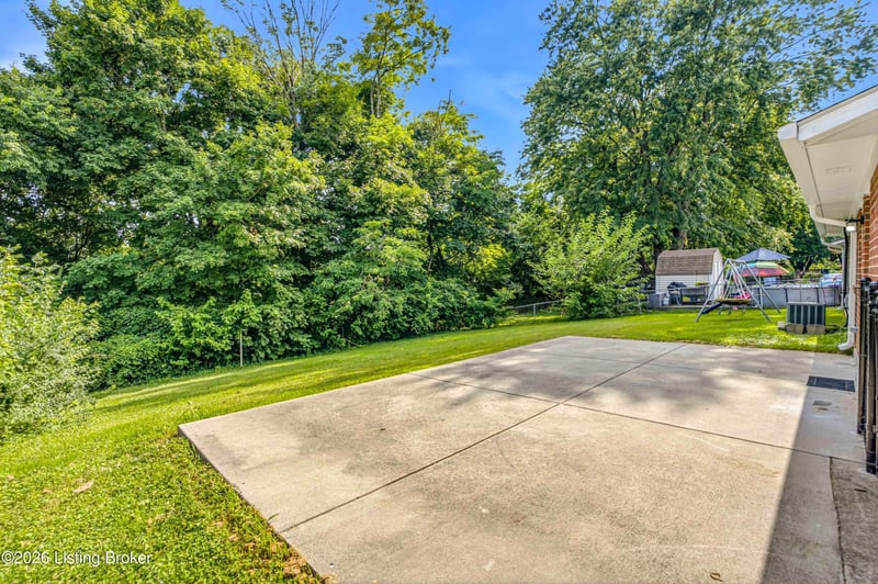 6812 Nalery Way, Louisville, KY 40228