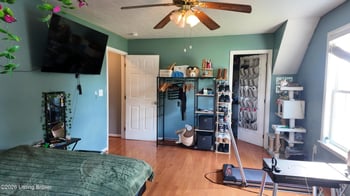 6817 Currington Cir, Louisville, KY 40258