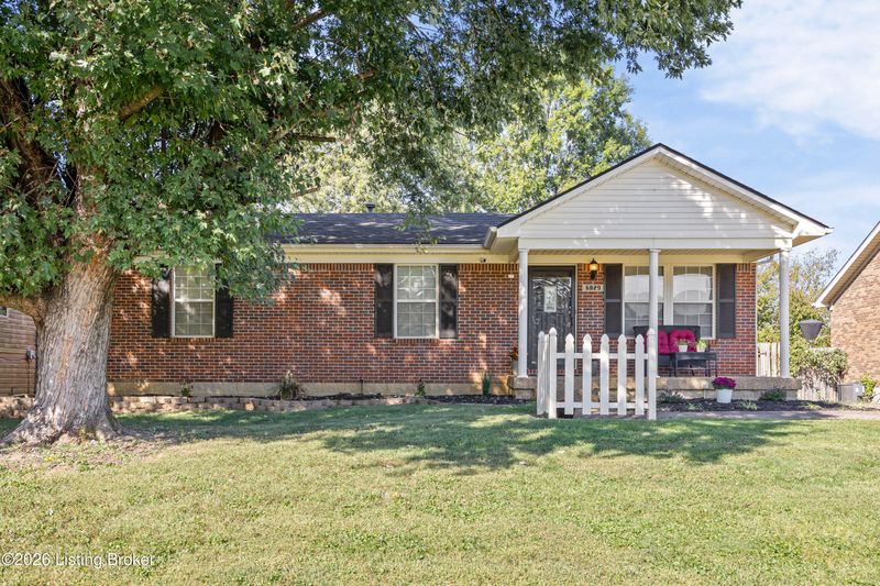 6829 Fenway Rd, Louisville, KY 40258