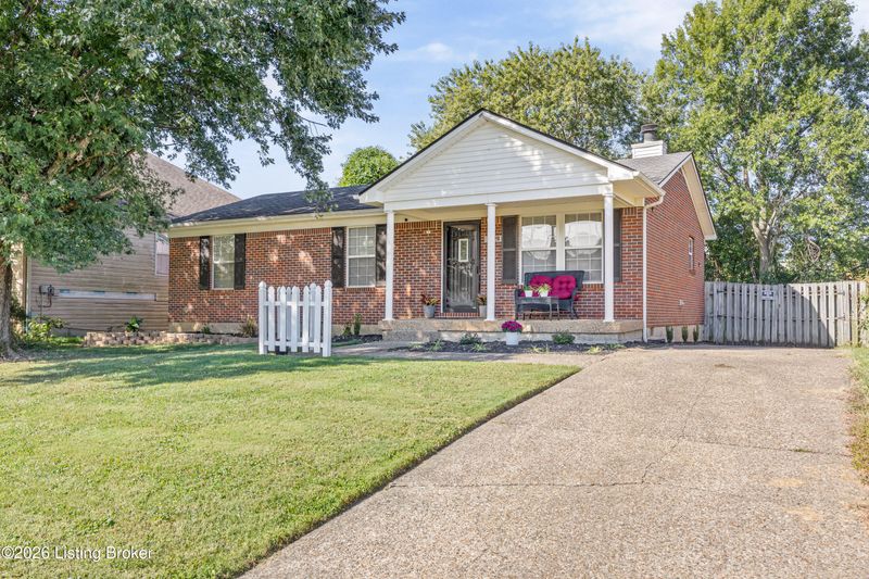 6829 Fenway Rd, Louisville, KY 40258